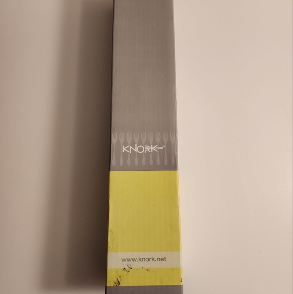 KNORK Black silverware 5 Piece flatware set Matte Black Titanium finish. NEW - Picture 1 of 5